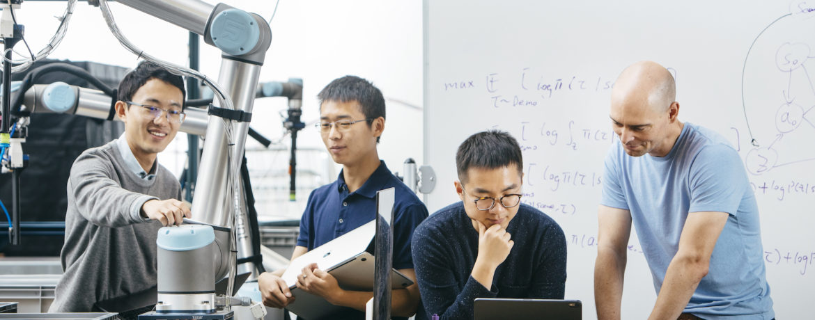 Covariant wins Visionary Award in SVR ‘Good Robot’ Industry Awards